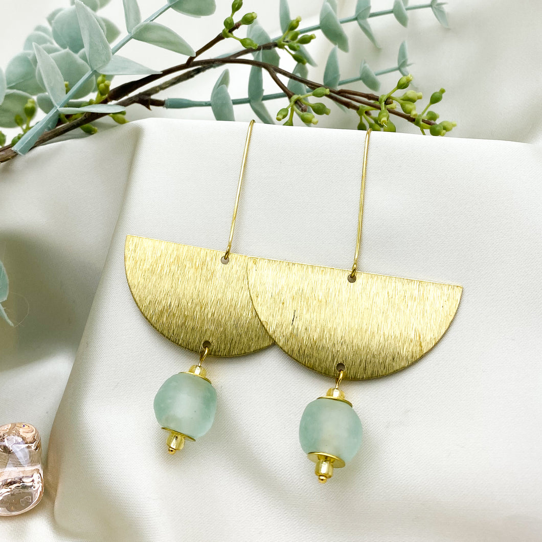 (Wholesale) New Moon earring - Ice Blue